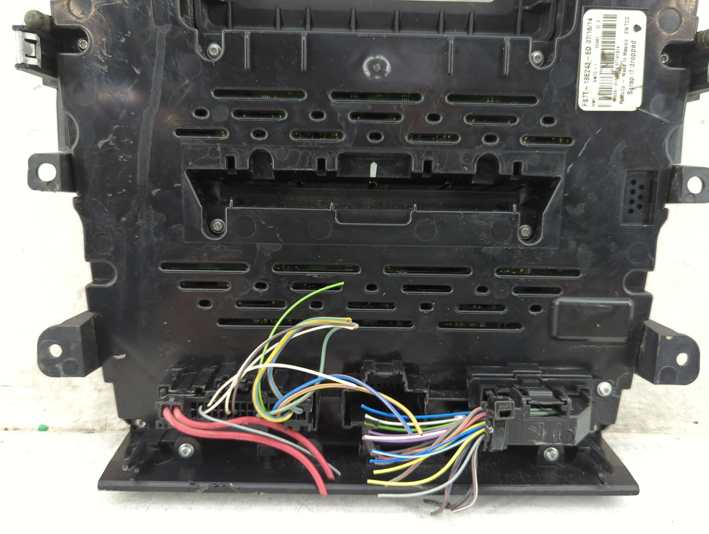 2014-2015 Ford Fusion Radio Control Panel - Oemusedautoparts1.com