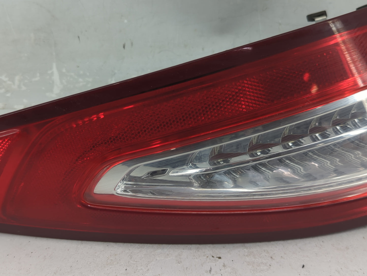 2013-2016 Ford Fusion Tail Light Assembly Passenger Right OEM P/N:DS73-13404-AJ Fits Fits 2013 2014 2015 2016 OEM Used Auto 
