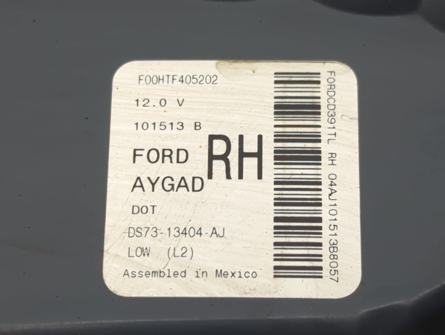 2013-2016 Ford Fusion Tail Light Assembly Passenger Right OEM P/N:DS73-13404-AJ Fits Fits 2013 2014 2015 2016 OEM Used Auto 
