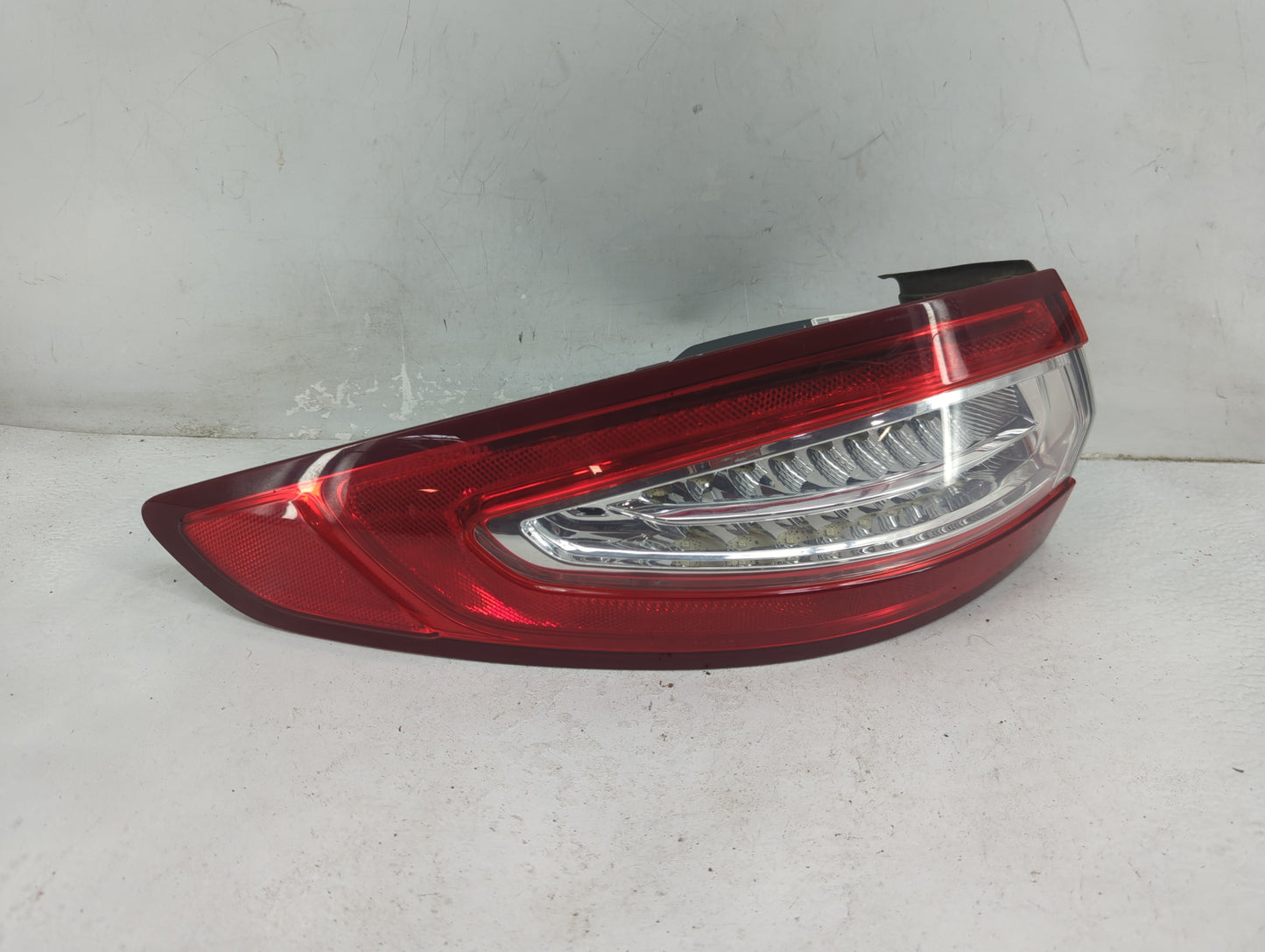 2013-2016 Ford Fusion Tail Light Assembly Driver Left OEM P/N:6003TH001600 Fits Fits 2013 2014 2015 2016 OEM Used Auto Parts