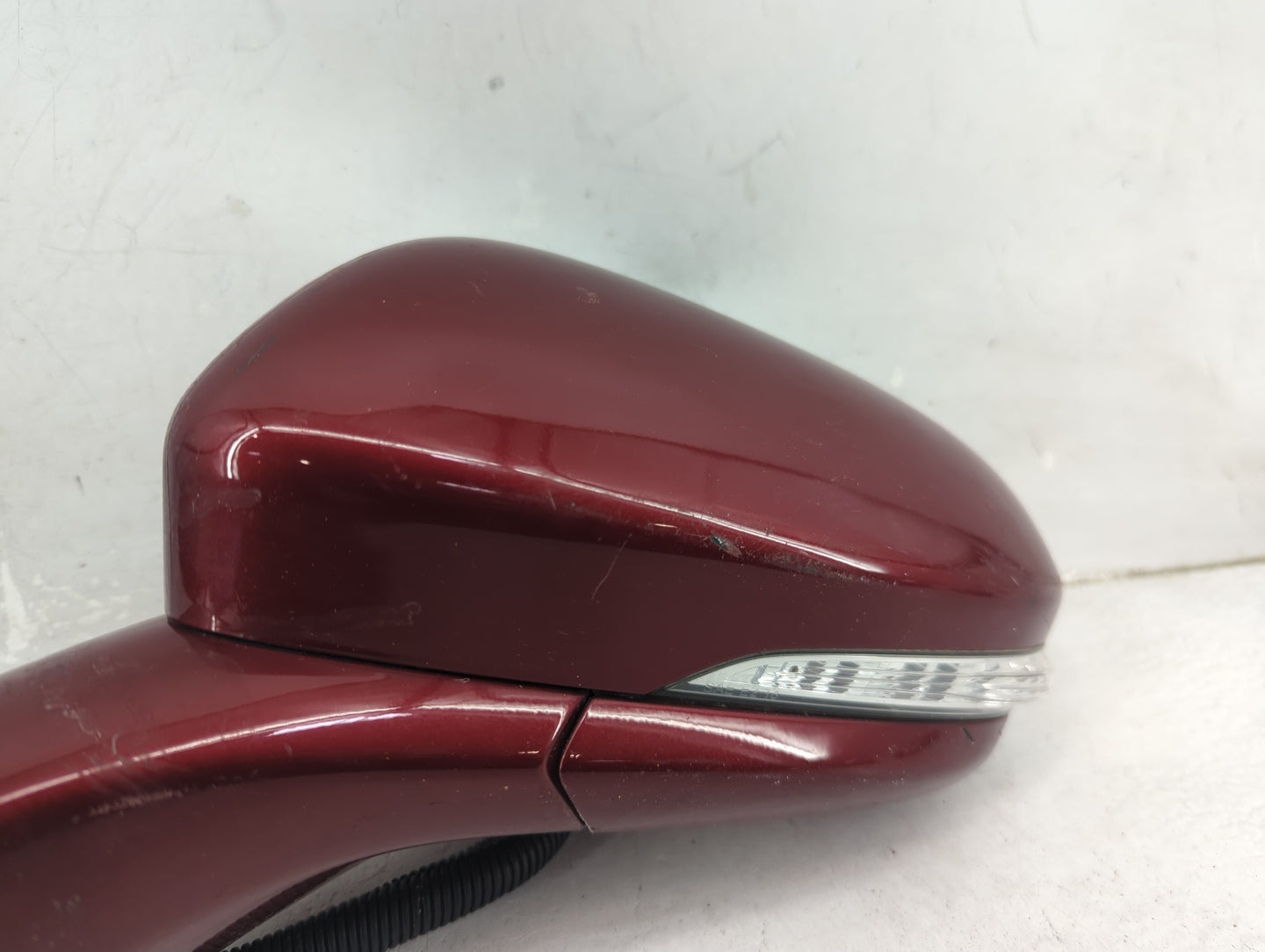2013-2014 Ford Fusion Driver Side View Mirror - Left Door Mirror OEM Used - Oemusedautoparts1.com