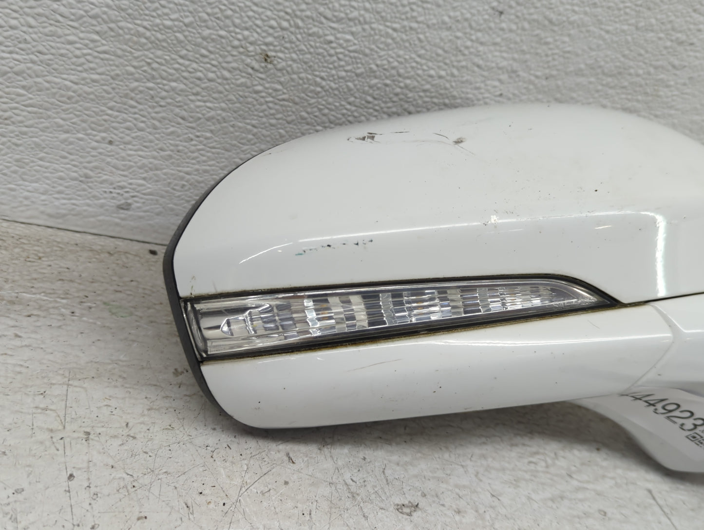 2013-2014 Ford Fusion Passenger Side View Mirror - Right Door Mirror OEM Used - Oemusedautoparts1.com