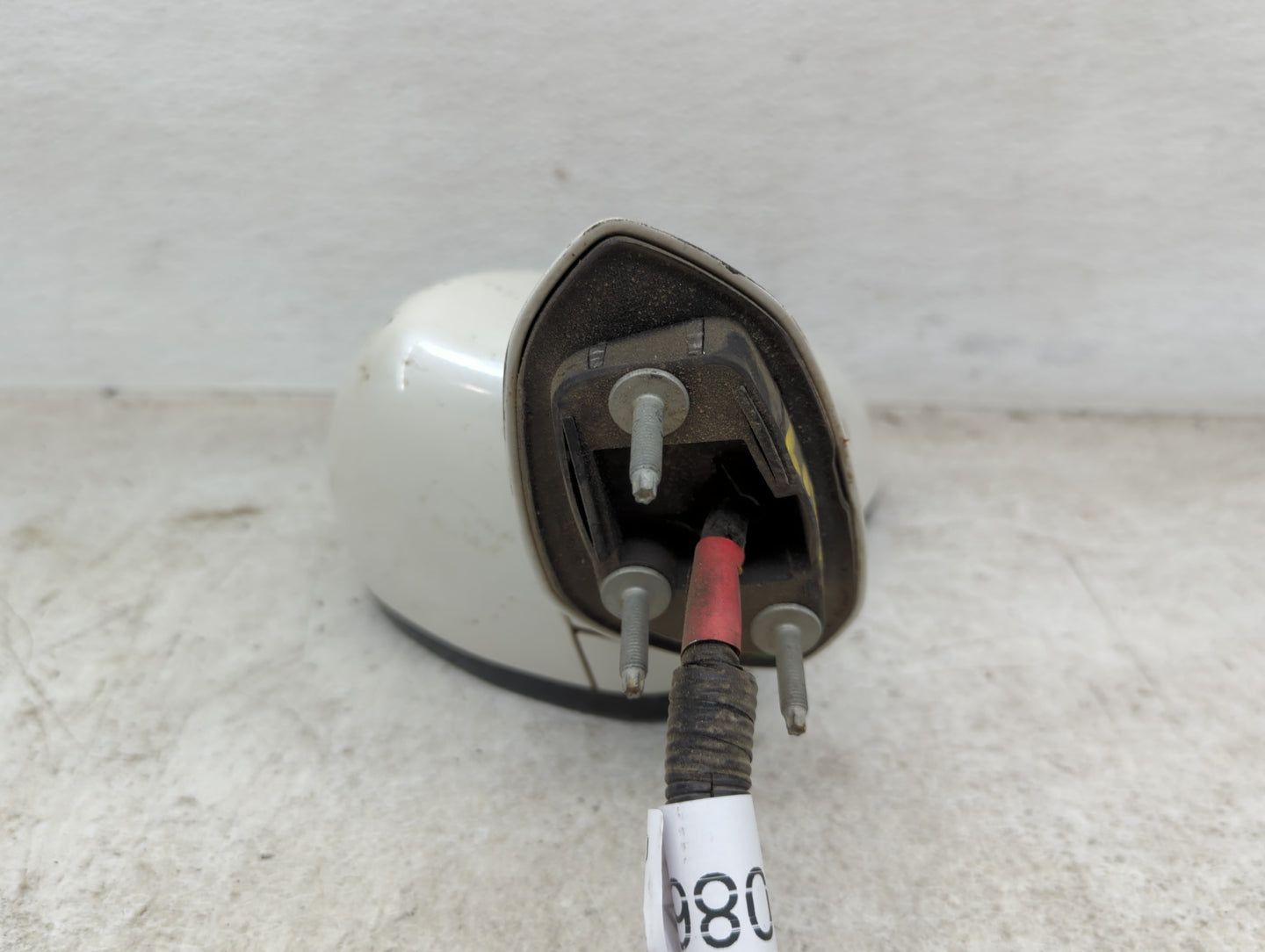 2013-2014 Ford Fusion Driver Side View Mirror - Left Door Mirror OEM Used - Oemusedautoparts1.com