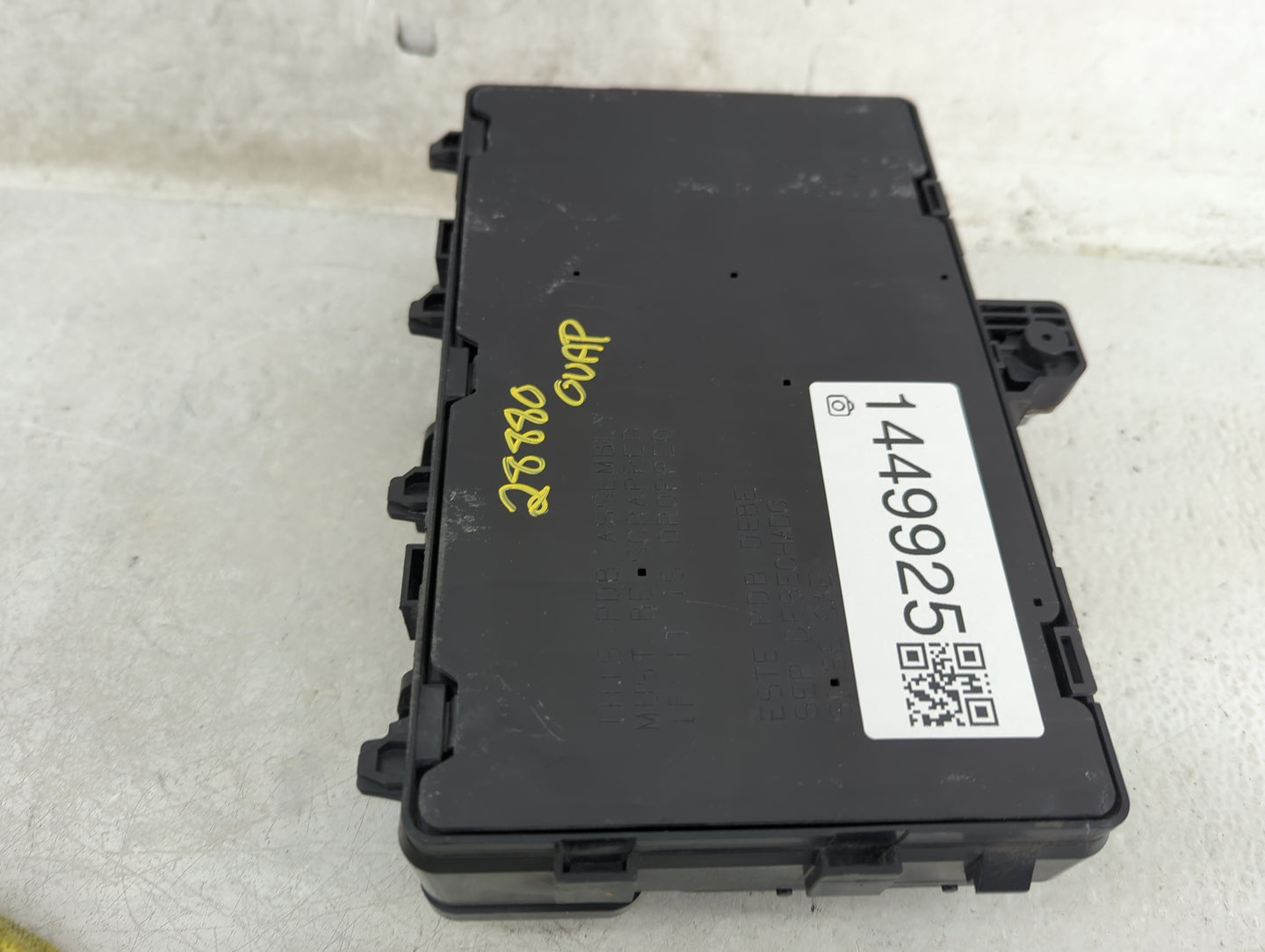 2013-2014 Ford Fusion Fusebox Fuse Box Panel Relay Module P/N:DG9T14A075AA Fits Fits 2013 2014 OEM Used Auto Parts - Oemused