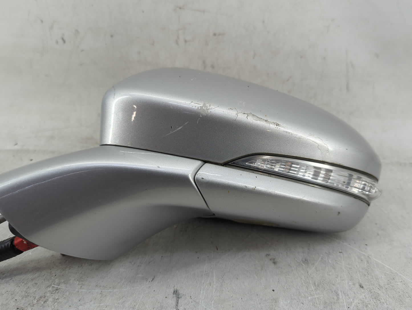 2013-2014 Ford Fusion Driver Side View Mirror - Left Door Mirror OEM Used - Oemusedautoparts1.com