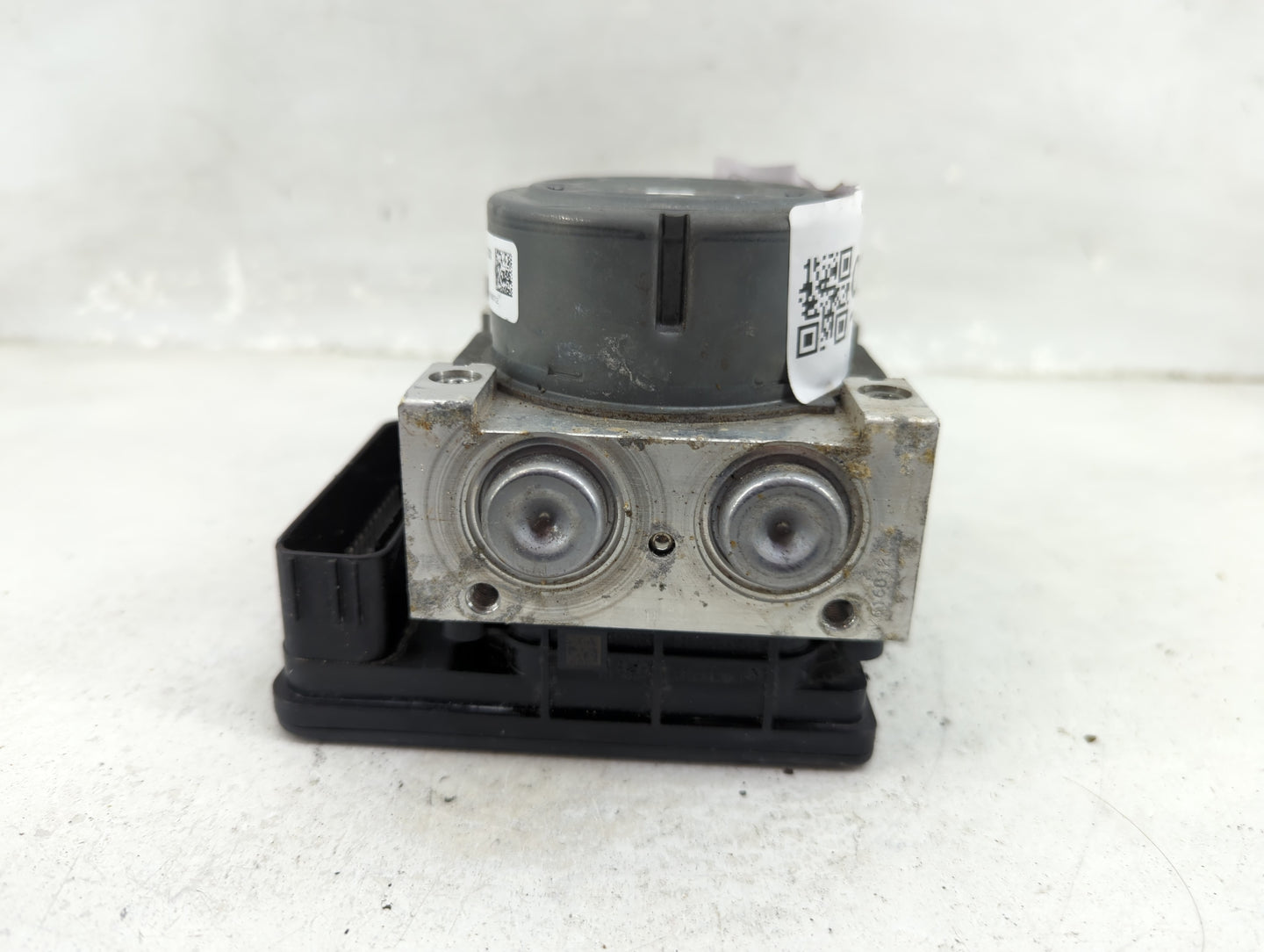 2014-2016 Ford Fusion ABS Pump Control Module Replacement P/N:EG9C-2C405-AC Fits Fits 2014 2015 2016 OEM Used Auto Parts - O