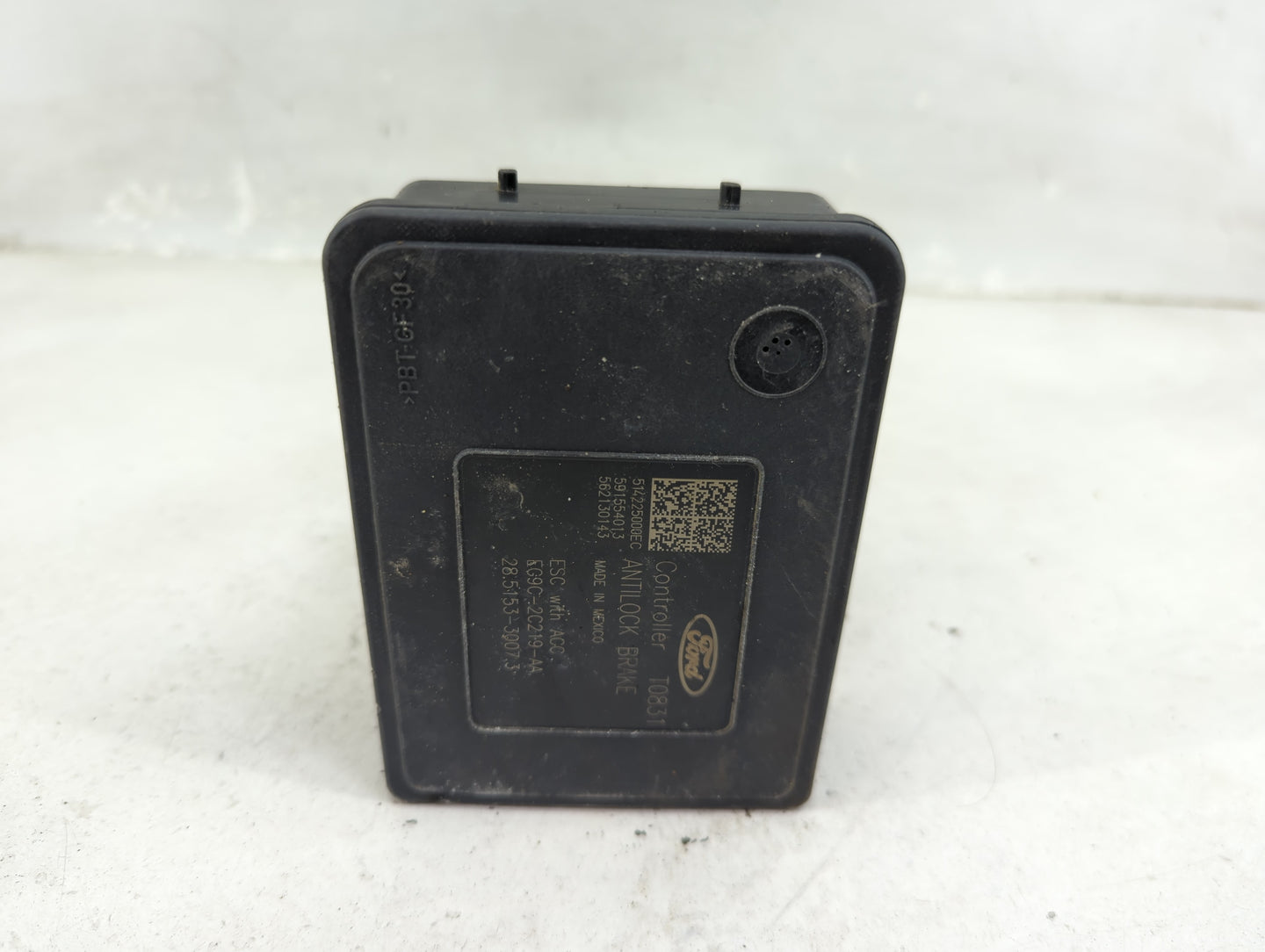 2014-2016 Ford Fusion ABS Pump Control Module Replacement P/N:EG9C-2C405-AC Fits Fits 2014 2015 2016 OEM Used Auto Parts - O