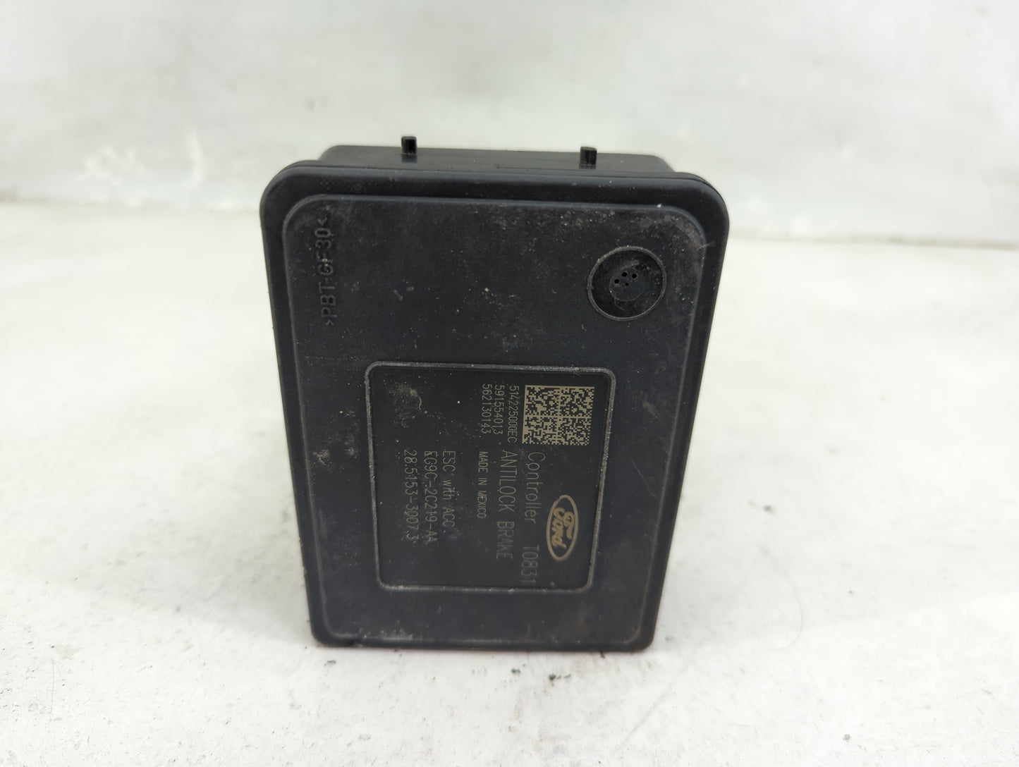 2014-2016 Ford Fusion ABS Pump Control Module Replacement P/N:EG9C-2C405-AC Fits Fits 2014 2015 2016 OEM Used Auto Parts - O