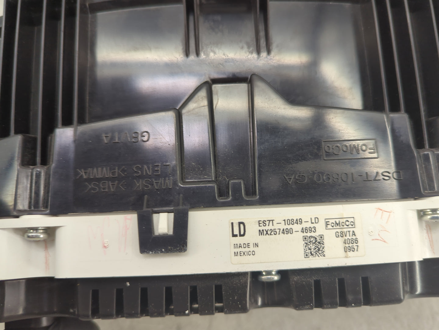 2014 Ford Fusion Instrument Cluster Speedometer Gauges P/N:ES7T-10849-LD DS7T-10890-GA Miles: Fits OEM Used Auto Parts - Oem