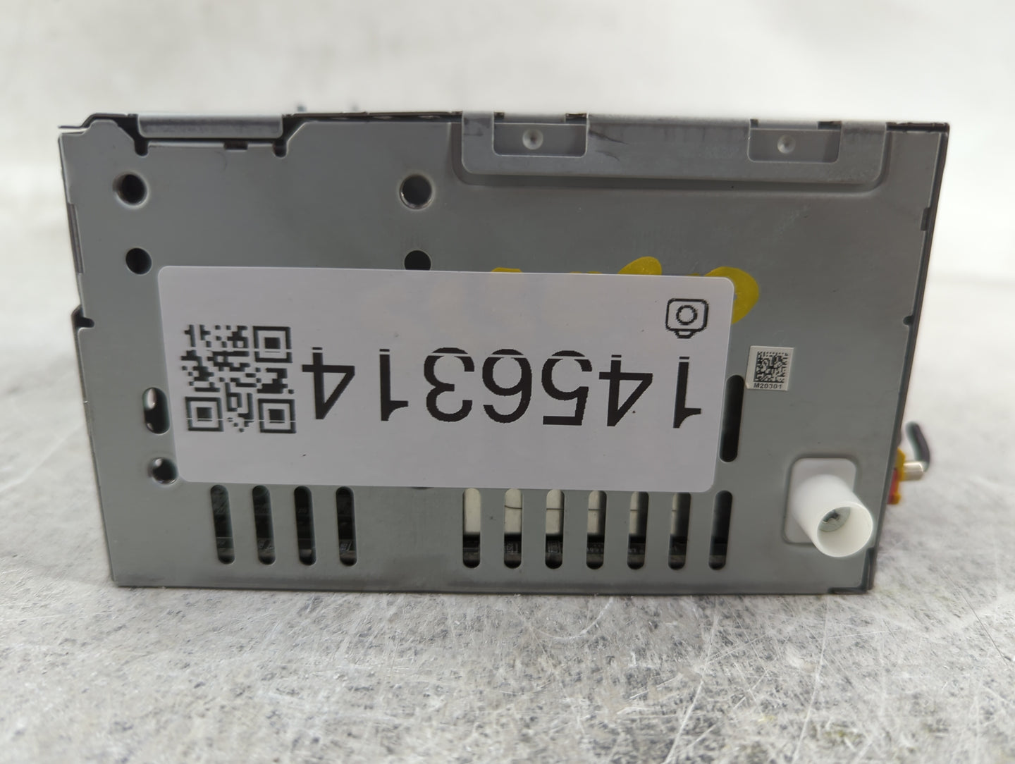 2013-2015 Ford Fusion Radio AM FM Cd Player Receiver Replacement P/N:DS7T-19C107-BL Fits Fits 2013 2014 2015 OEM Used Auto P