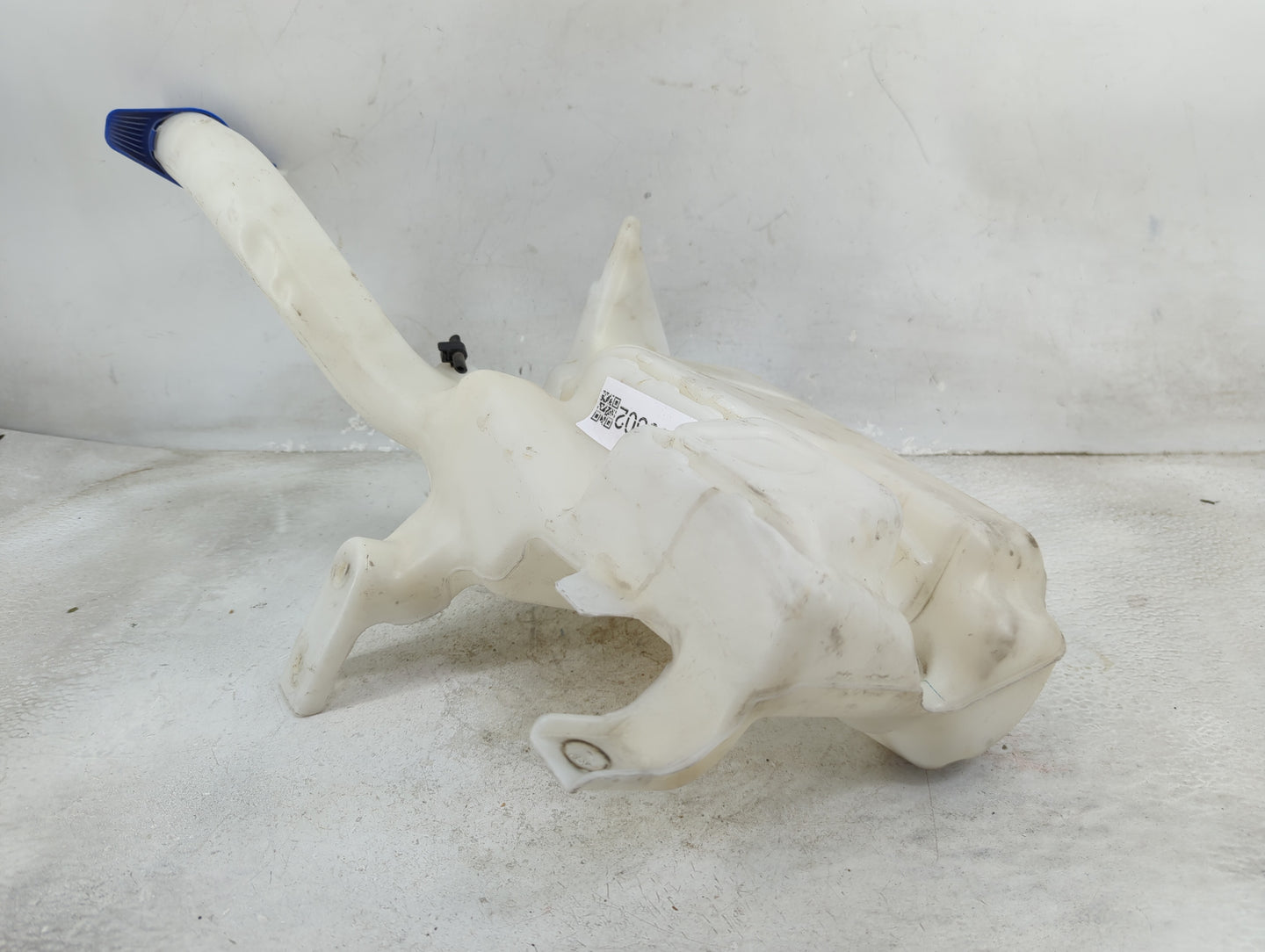 2013-2014 Ford Fusion Windshield Washer Fluid Reservoir Bottle Oem 1459502 - Oemusedautoparts1.com