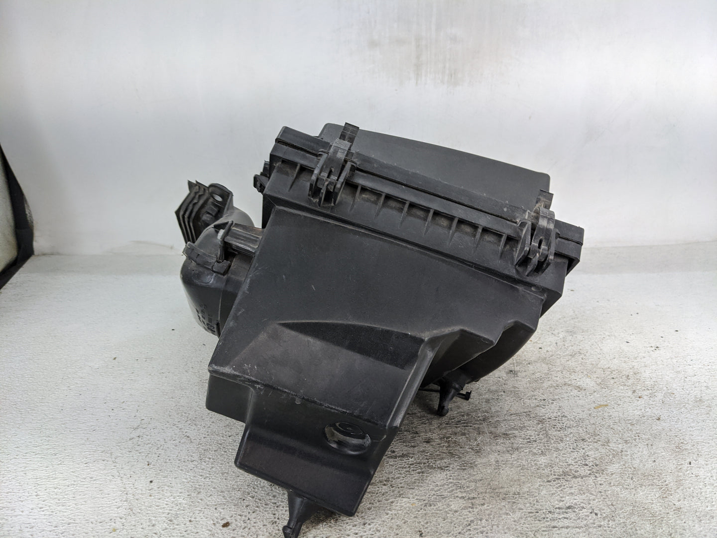 2013-2014 Ford Fusion Air Cleaner Intake-duct Hose Tube 1463300 - Oemusedautoparts1.com