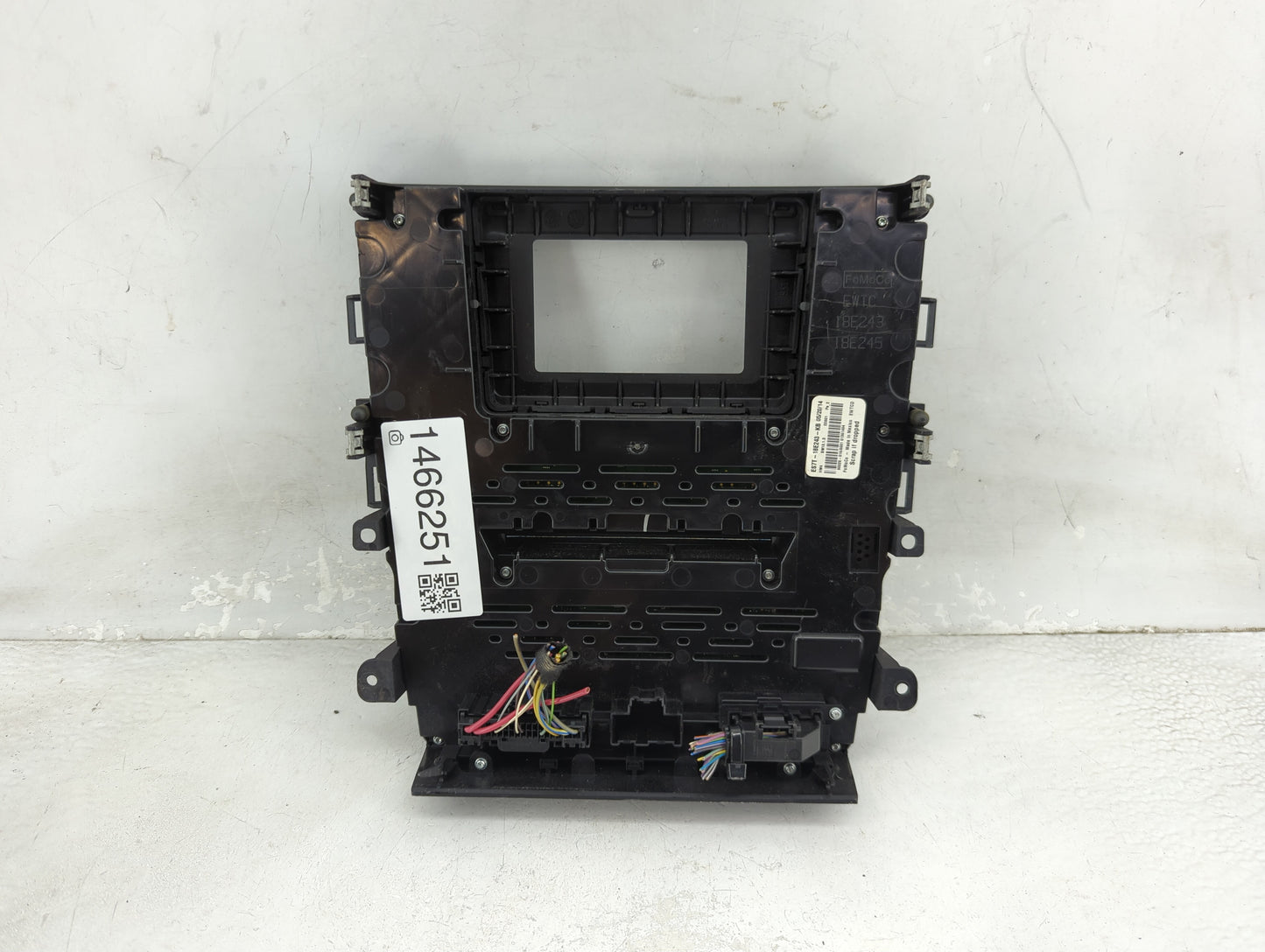 2014-2015 Ford Fusion Radio Control Panel 1466251 - Oemusedautoparts1.com