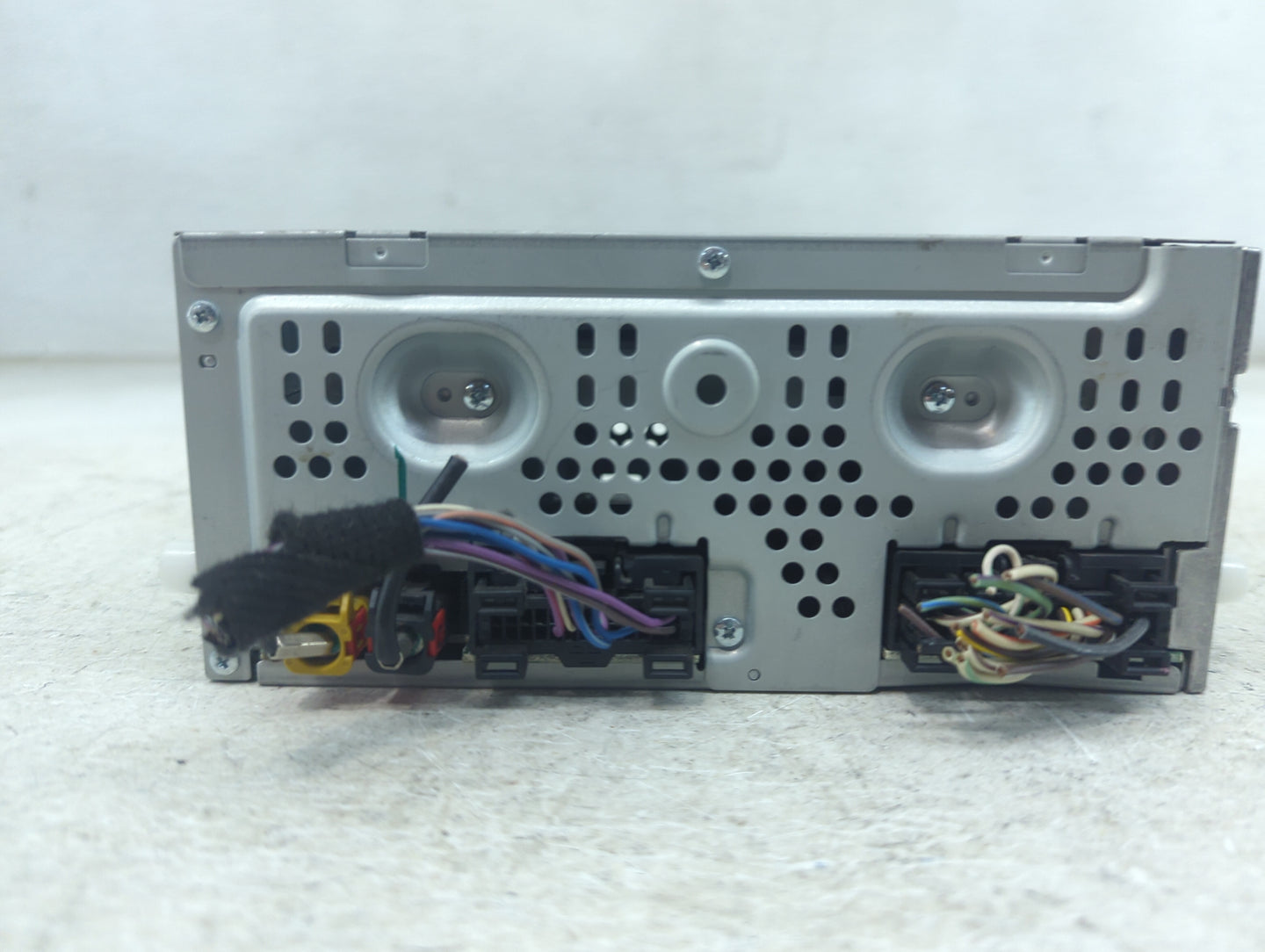 2013-2015 Ford Fusion Radio AM FM Cd Player Receiver Replacement P/N:DS7T-19C107-BK Fits Fits 2013 2014 2015 OEM Used Auto P