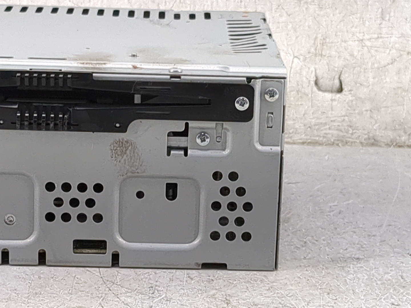 2013-2015 Ford Fusion Radio AM FM Cd Player Receiver Replacement P/N:DS7T-19C107-BL Fits Fits 2013 2014 2015 OEM Used Auto P
