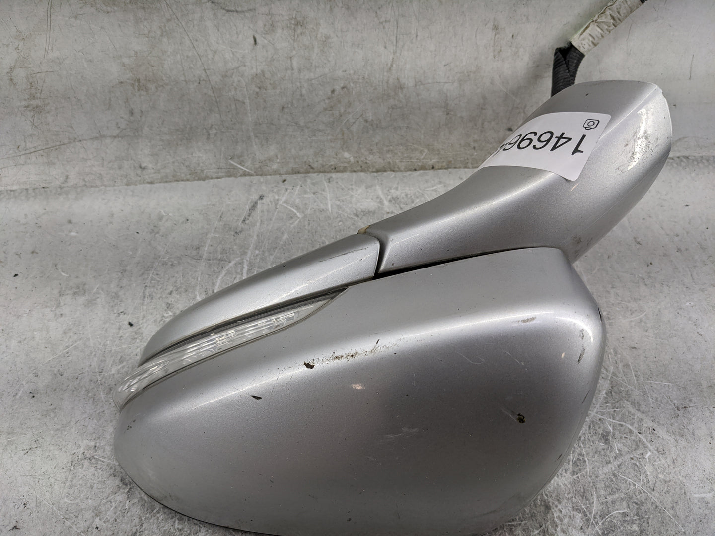 2013-2014 Ford Fusion Driver Side View Mirror - Left Door Mirror OEM Used - Oemusedautoparts1.com