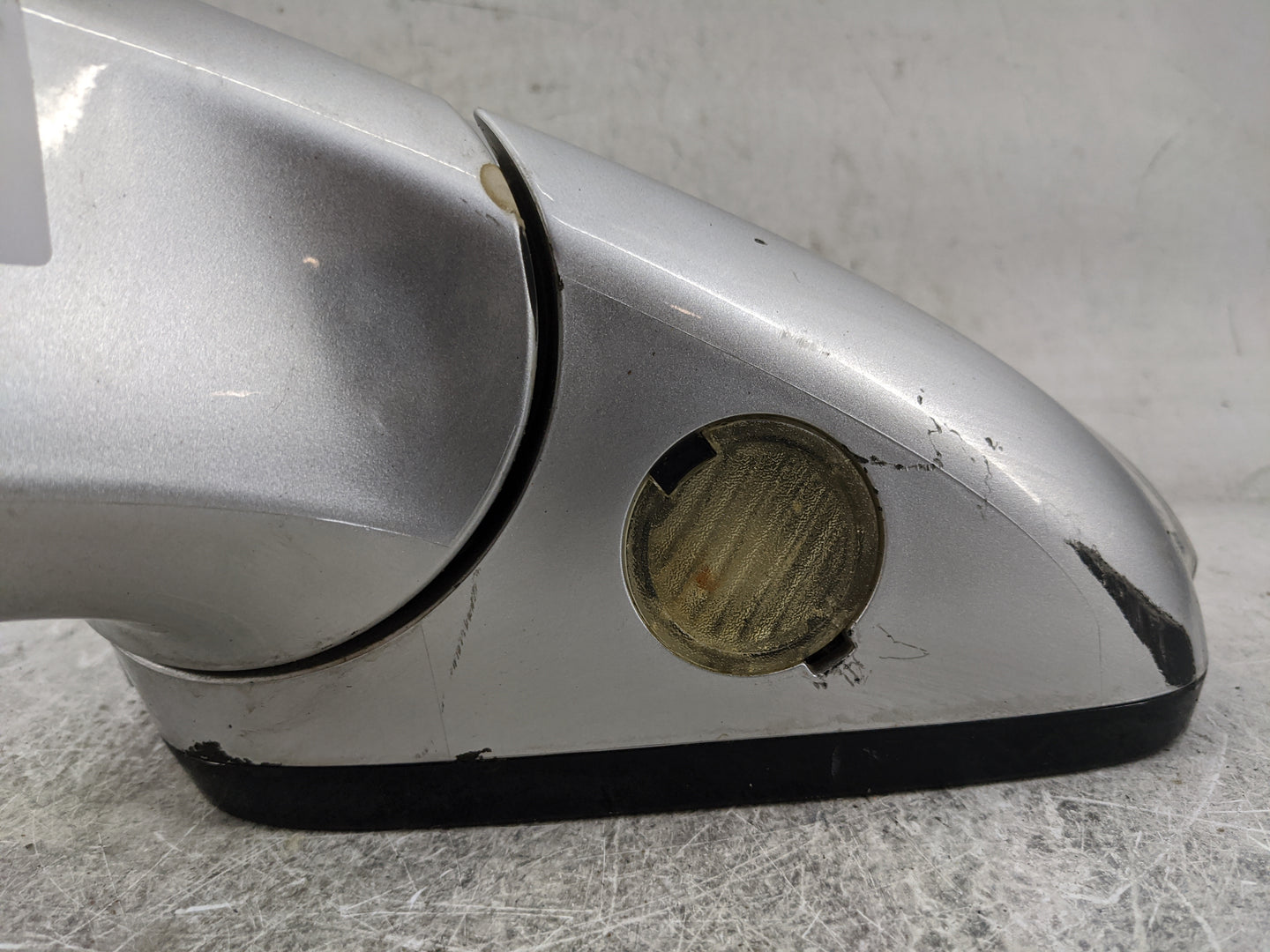 2013-2014 Ford Fusion Driver Side View Mirror - Left Door Mirror OEM Used - Oemusedautoparts1.com