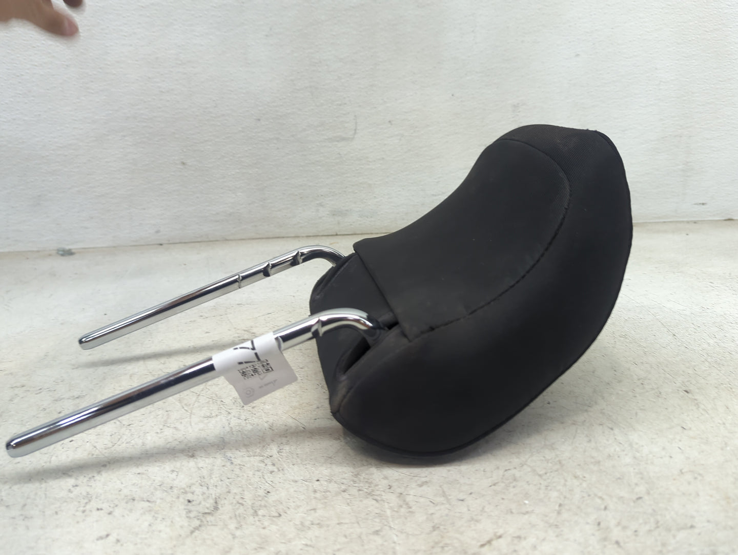 2013-2015 Ford Fusion Headrest Head Rest Front Driver Seat Black 1470877 - Oemusedautoparts1.com