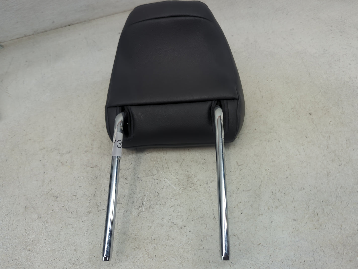 2014 Ford Fusion Headrest Head Rest Front Driver Seat Black 1473947 - Oemusedautoparts1.com