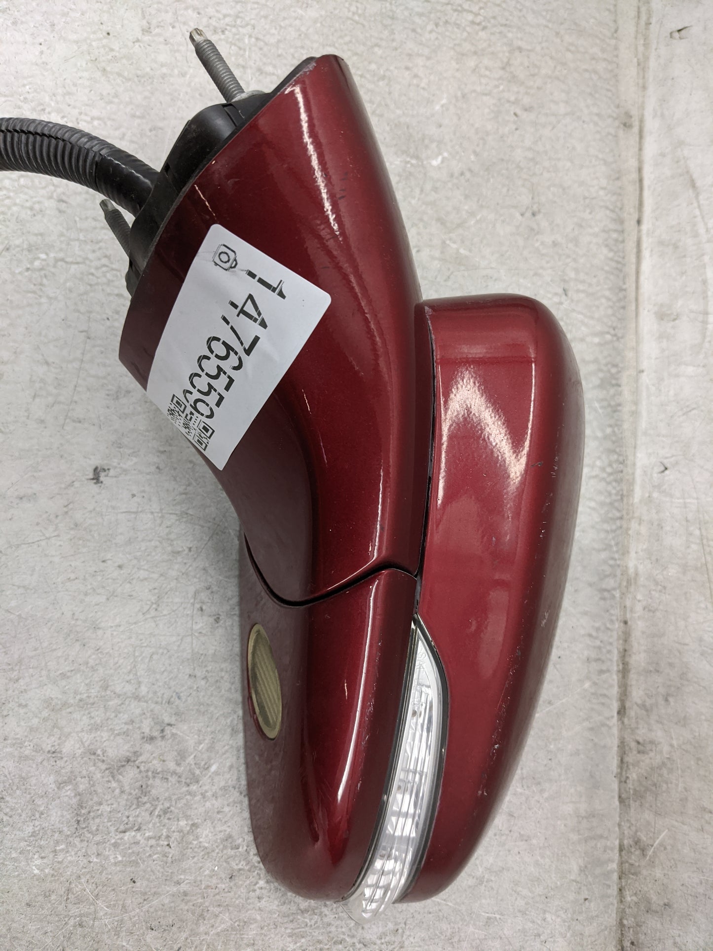 2014 Ford Fusion Driver Side View Mirror - Left Door Mirror OEM Used - Oemusedautoparts1.com