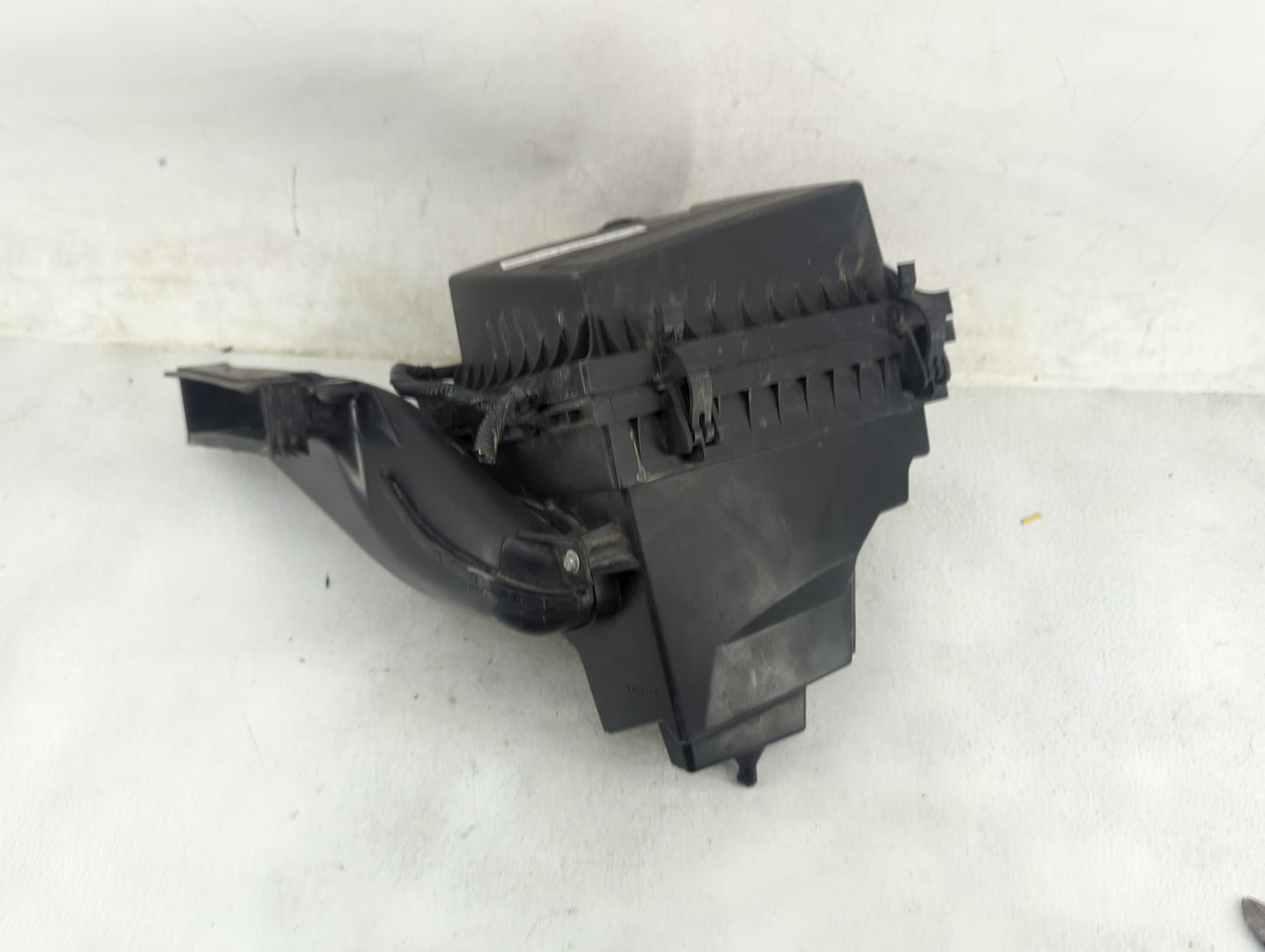 2013-2014 Ford Fusion Air Cleaner Intake-duct Hose Tube 1476916 - Oemusedautoparts1.com