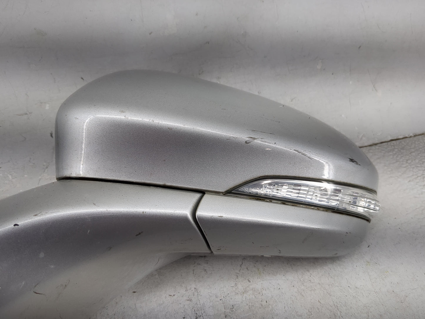 2013-2014 Ford Fusion Driver Side View Mirror - Left Door Mirror OEM Used - Oemusedautoparts1.com