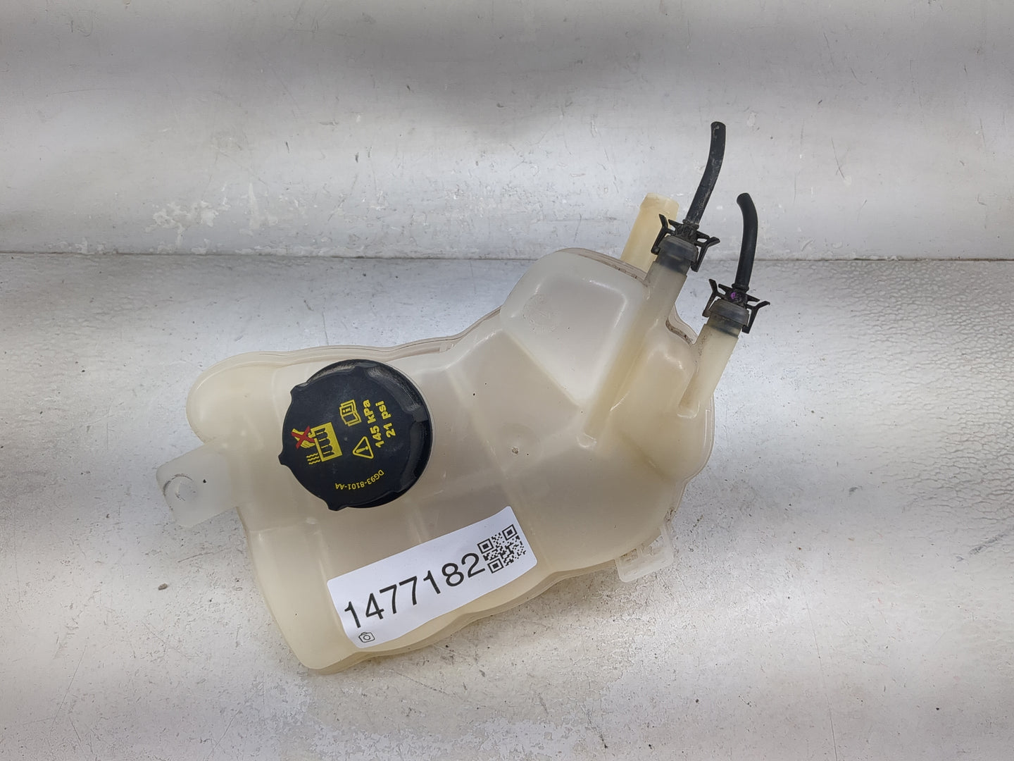 2013-2016 Ford Fusion Radiator Coolant Overflow Expansion Tank Bottle 1477182 - Oemusedautoparts1.com