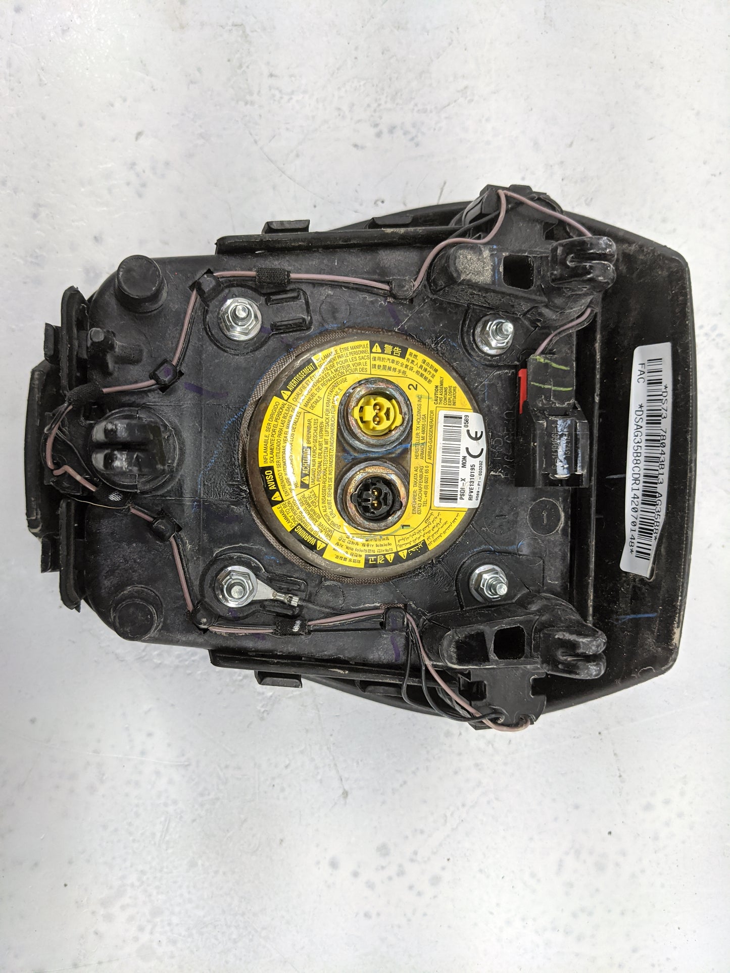 2013-2014 Ford Fusion Air Bag Driver Left Steering Wheel Mounted 1477613 - Oemusedautoparts1.com