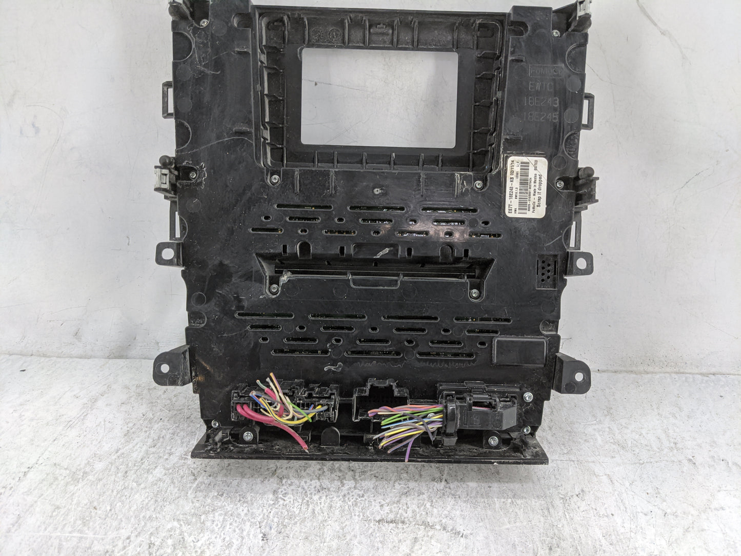 2014-2015 Ford Fusion Radio Control Panel 1477848 - Oemusedautoparts1.com