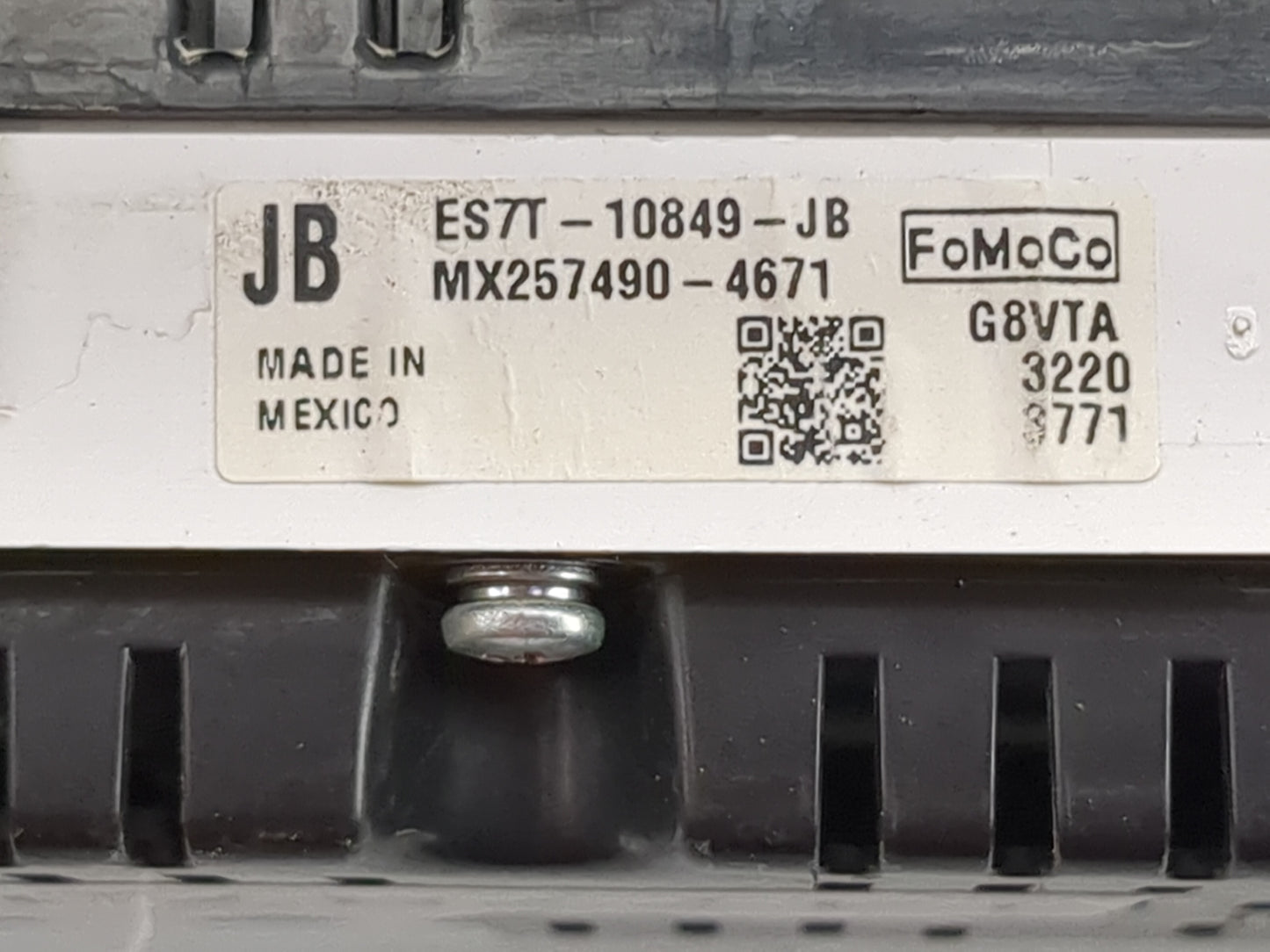 2014 Ford Fusion Instrument Cluster Speedometer Gauges P/N:ES7T-10849-JB MX257490-4671 Miles: Fits OEM Used Auto Parts - Oem