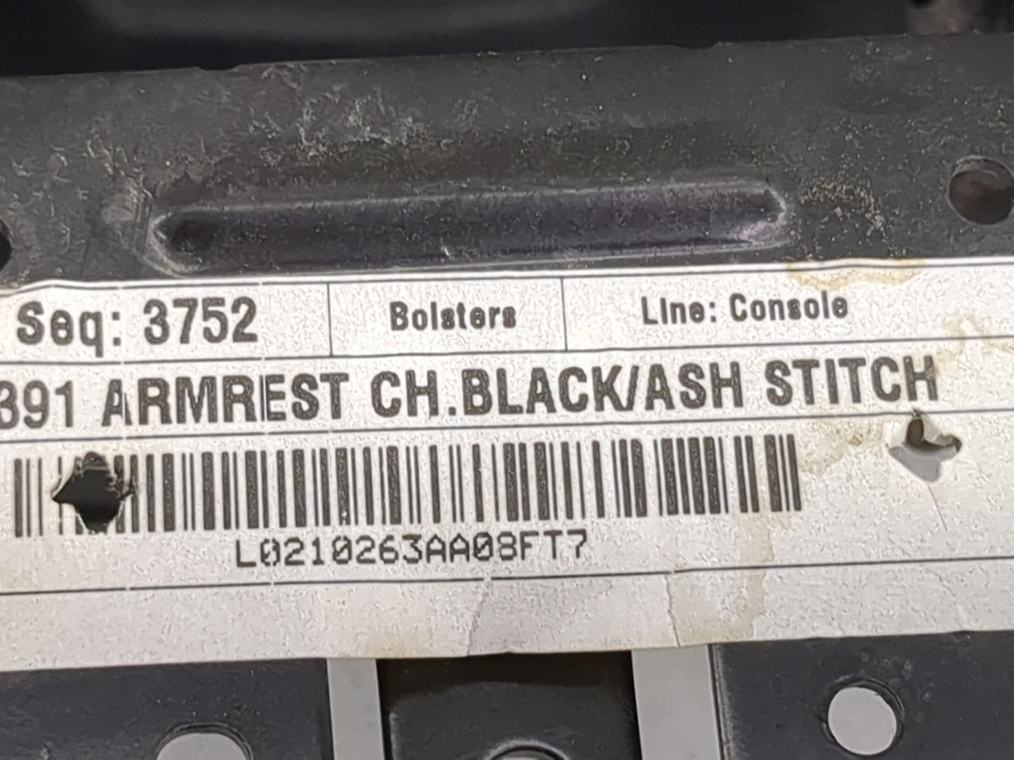2014 Ford Fusion Center Console Armrest Cover Lid P/N:L0210263AA08FT7 Fits OEM Used Auto Parts - Oemusedautoparts1.com