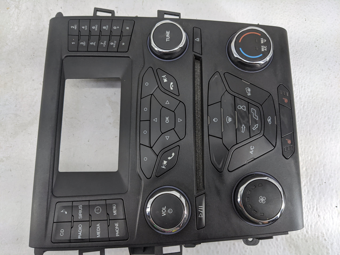 2014-2015 Ford Fusion Radio Control Panel 1483037 - Oemusedautoparts1.com