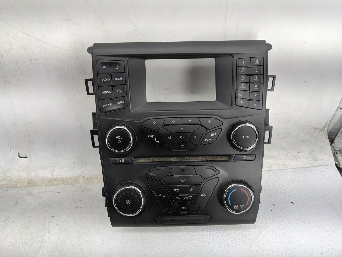 2014-2014 Ford Fusion Radio Control Panel 1483039 - Oemusedautoparts1.com