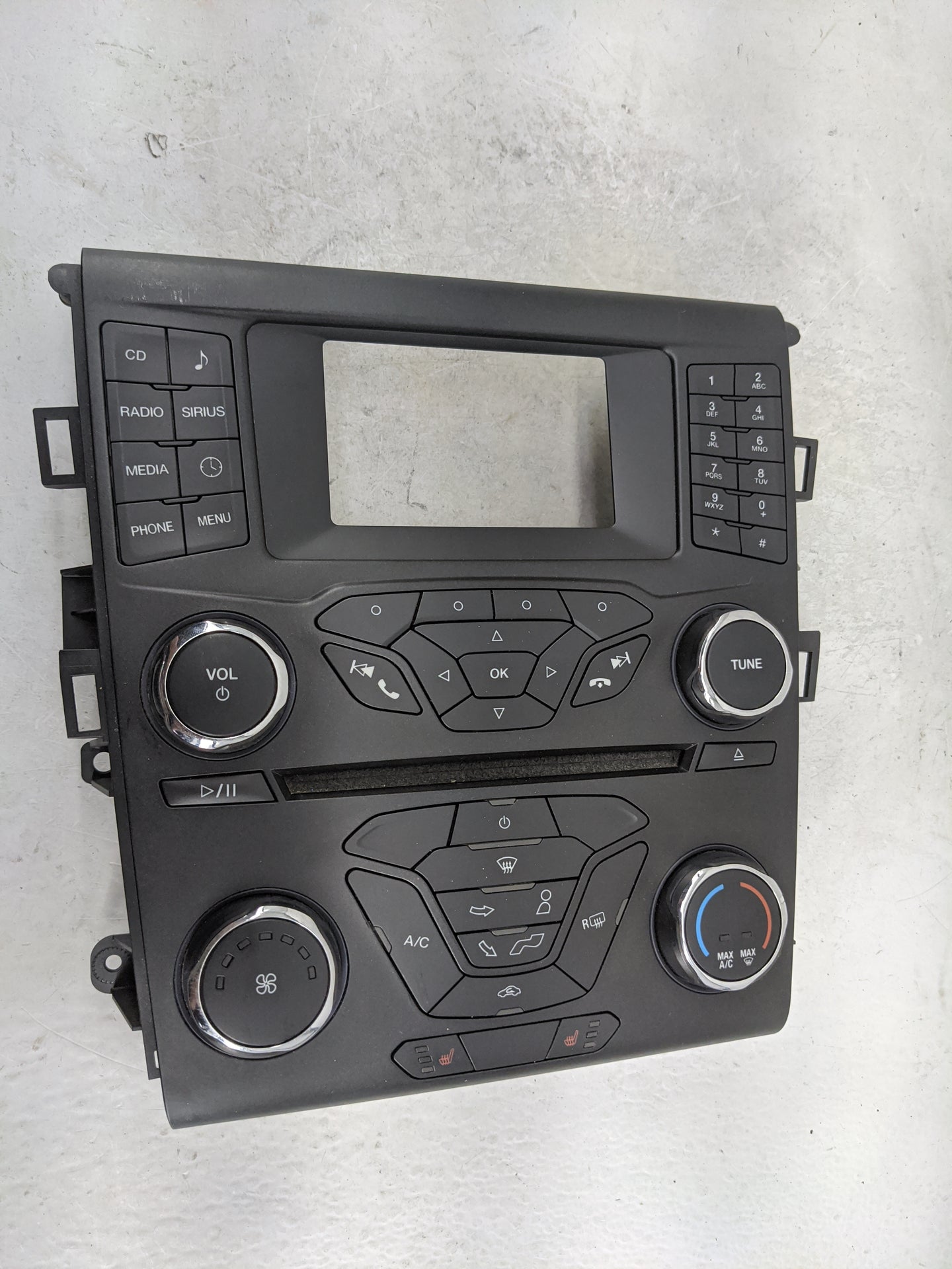 2014-2014 Ford Fusion Radio Control Panel 1483071 - Oemusedautoparts1.com