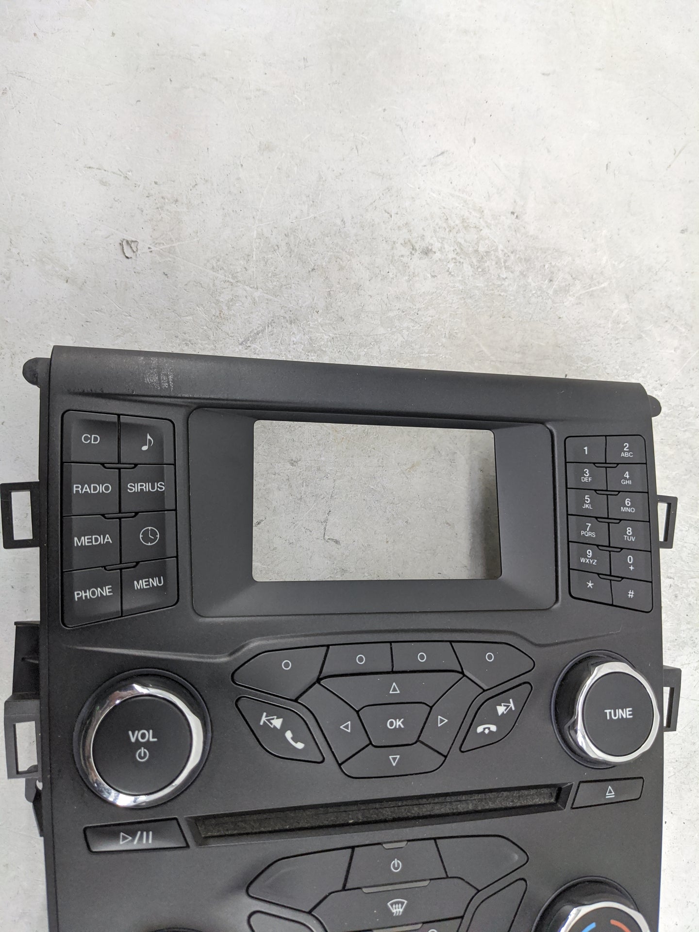 2014-2014 Ford Fusion Radio Control Panel 1483071 - Oemusedautoparts1.com