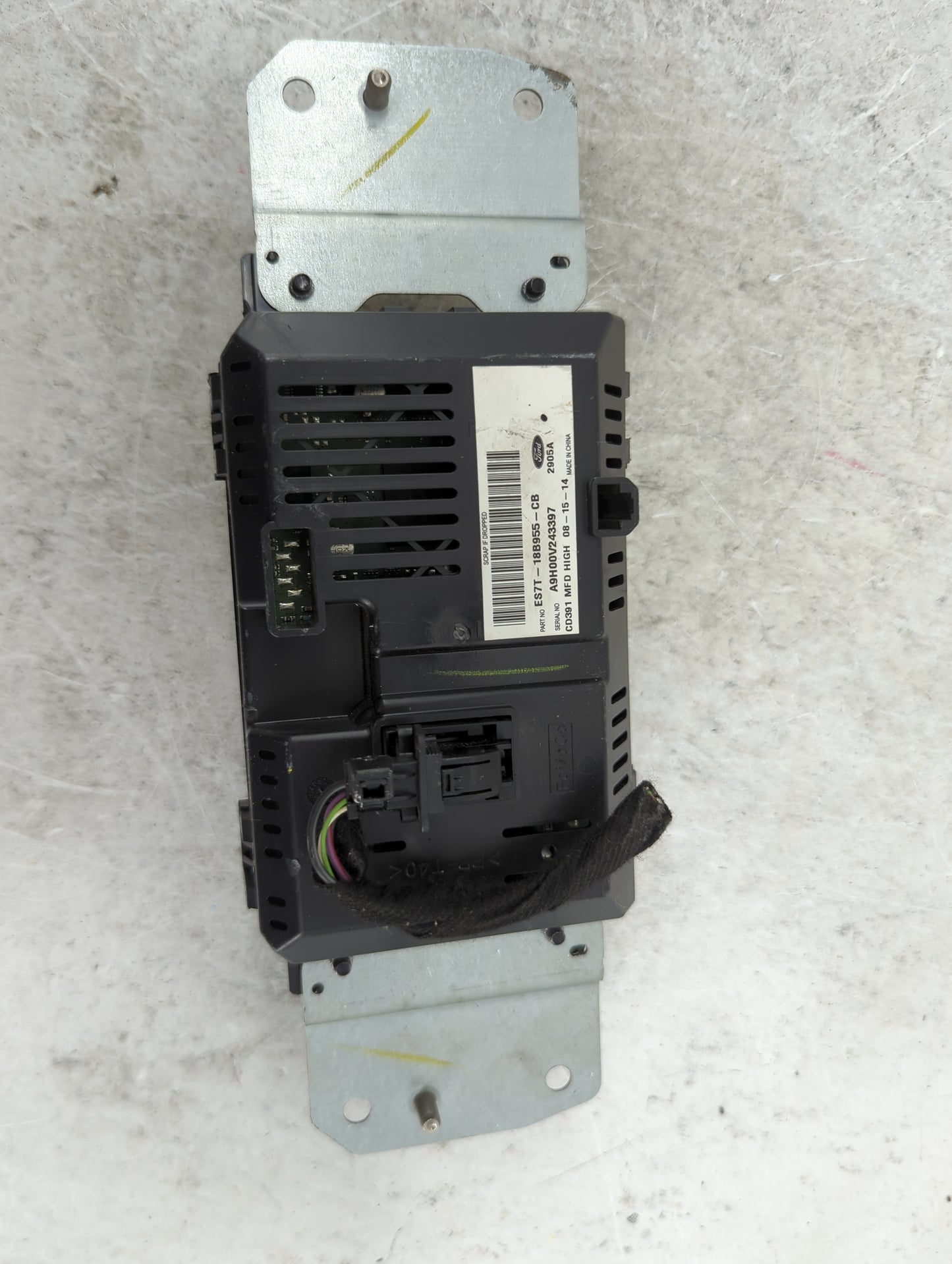 2014-2016 Ford Fusion Information Display Screen 1487842 - Oemusedautoparts1.com