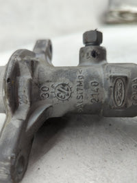 2013-2016 Ford Fusion Brake Master Cylinder 1498910 - Oemusedautoparts1.com