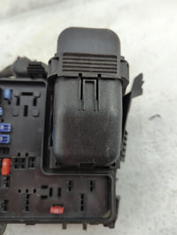 2013-2014 Ford Fusion Fusebox Fuse Box Panel Relay Module P/N:8T2T-14B192-AA 8T2T-CA Fits Fits 2013 2014 OEM Used Auto Parts