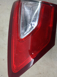 2013-2016 Ford Fusion Passenger Right Side Deck Lid Mounted Tail Light 1512875 - Oemusedautoparts1.com