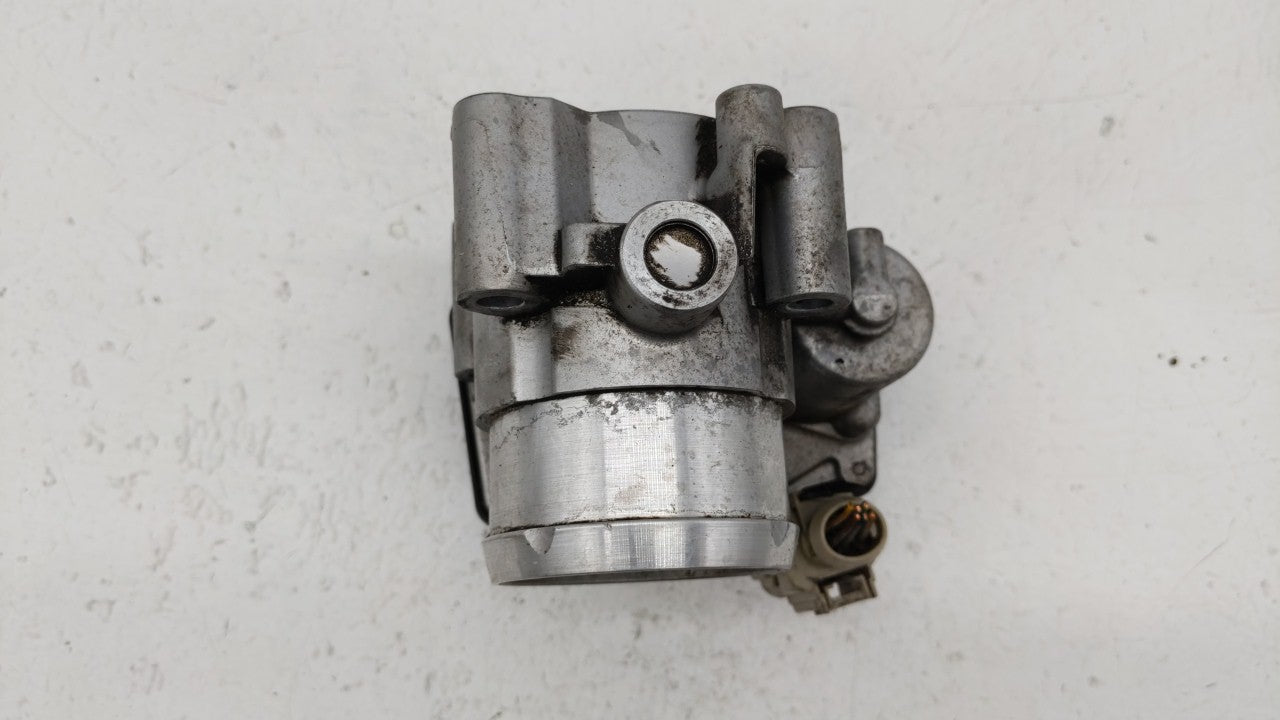 2014-2019 Ford Fusion Throttle Body P/N:DS7G-9E991-BB DS7G-9F991-CA Fits Fits 2014 2015 2016 2017 2018 2019 OEM Used Auto Pa