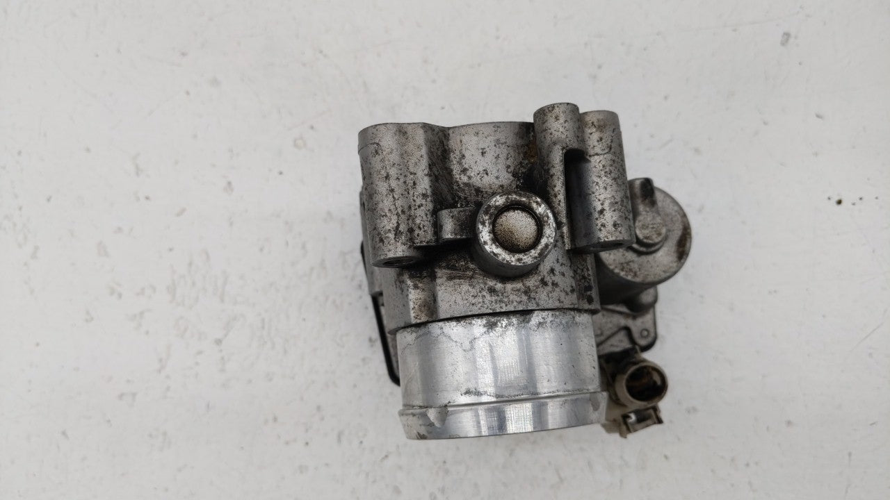 2014-2019 Ford Fusion Throttle Body P/N:DS7G-9E991-BB DS7G-9F991-CA Fits Fits 2014 2015 2016 2017 2018 2019 OEM Used Auto Pa