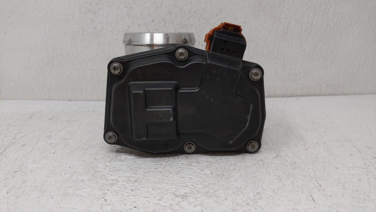 2014-2019 Ford Fusion Throttle Body P/N:DS7G-9E991-BB DS7G-9F991-CA Fits Fits 2014 2015 2016 2017 2018 2019 OEM Used Auto Pa
