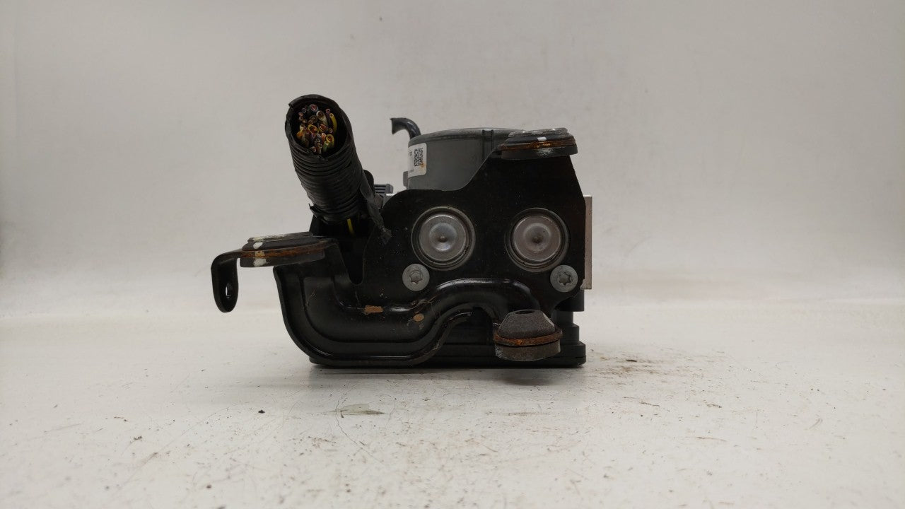 2014-2016 Ford Fusion ABS Pump Control Module Replacement P/N:EG9C-2C405-AF EG9C-2C405-AE, EG9C-2C405-DF Fits Fits 2014 2015