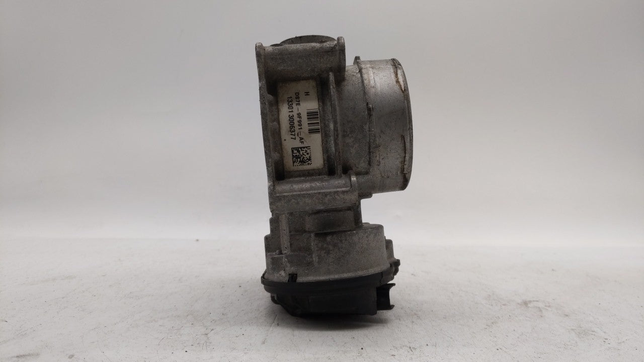 2013-2019 Ford Fusion Throttle Body P/N:DS7E-9F991-AK DS7E-9F991-AD Fits Fits 2013 2014 2015 2016 2017 2018 2019 2020 OEM Us