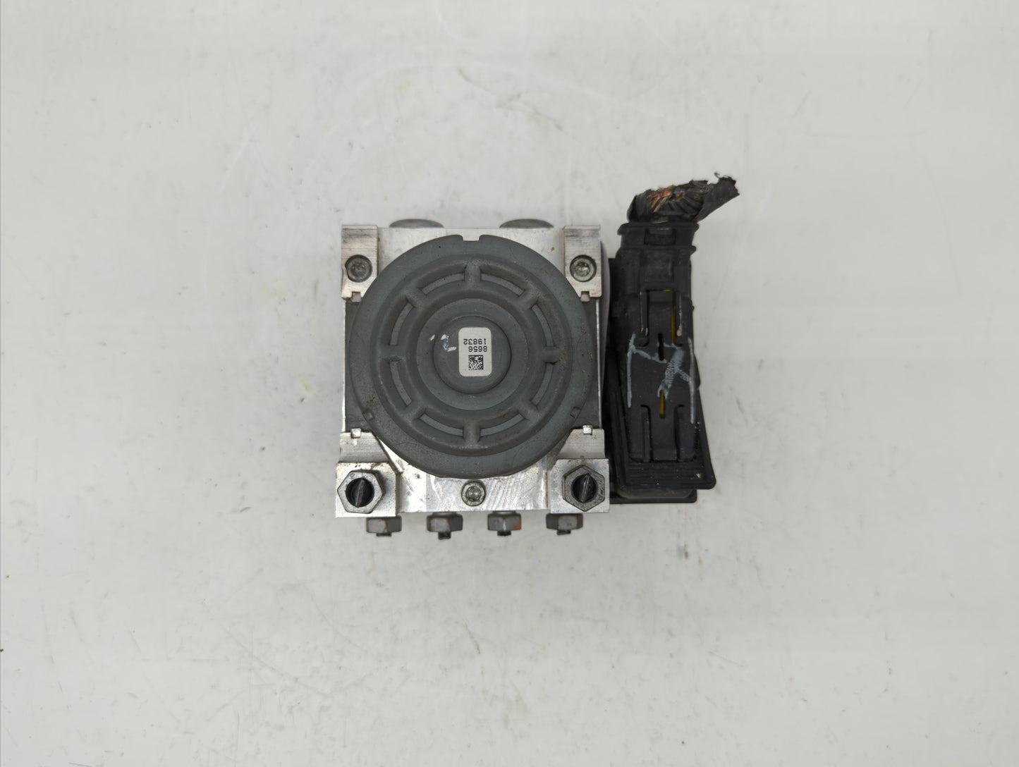2014-2016 Ford Fusion ABS Pump Control Module Replacement P/N:EG9C-2C405-AG EG9C-2C405-AF, EG9C-2C405-AE Fits Fits 2014 2015
