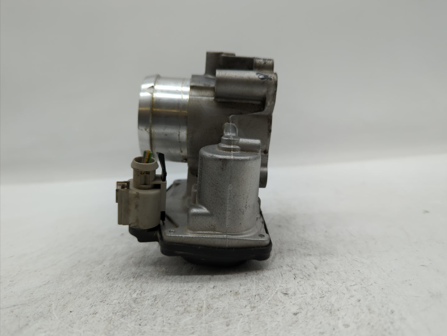 2014-2019 Ford Fusion Throttle Body P/N:DS7G-9F991-BB DS7G-9E991-BB, DS7G-9F991-CA Fits Fits 2014 2015 2016 2017 2018 2019 O