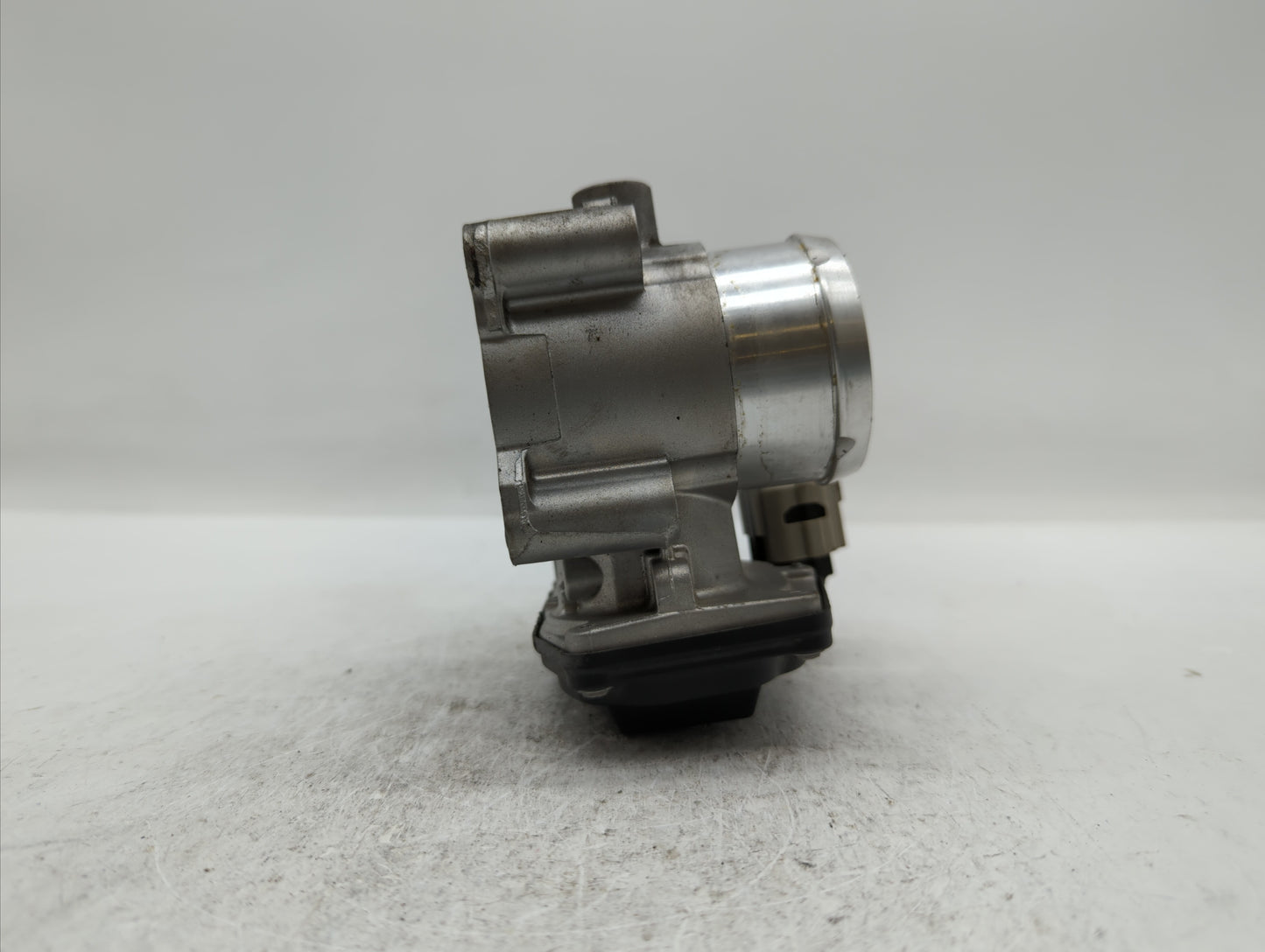 2014-2019 Ford Fusion Throttle Body P/N:DS7G-9F991-BB DS7G-9E991-BB, DS7G-9F991-CA Fits Fits 2014 2015 2016 2017 2018 2019 O