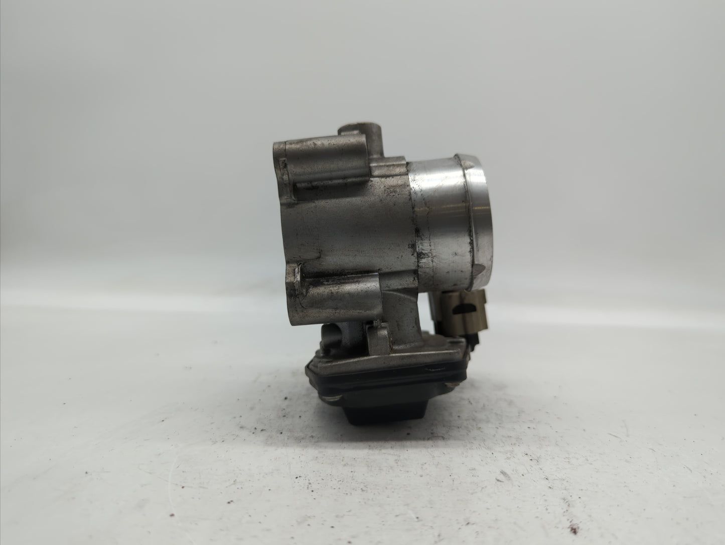 2014-2019 Ford Fusion Throttle Body P/N:DS7G-9F991-BB DS7G-9E991-BB, DS7G-9F991-CA Fits Fits 2014 2015 2016 2017 2018 2019 O
