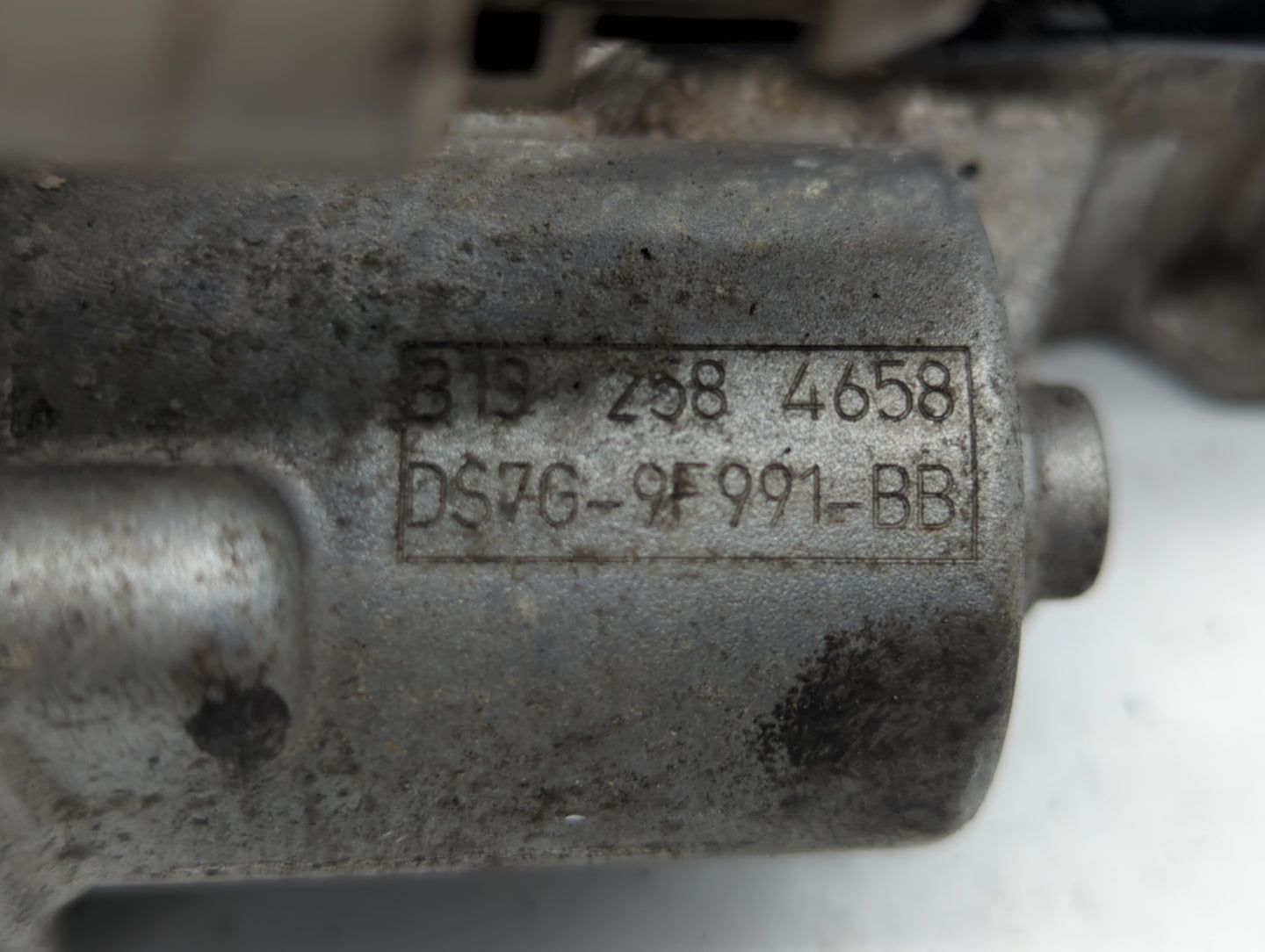 2014-2019 Ford Fusion Throttle Body P/N:DS7G-9F991-BB DS7G-9E991-BB, DS7G-9F991-CA Fits Fits 2014 2015 2016 2017 2018 2019 O