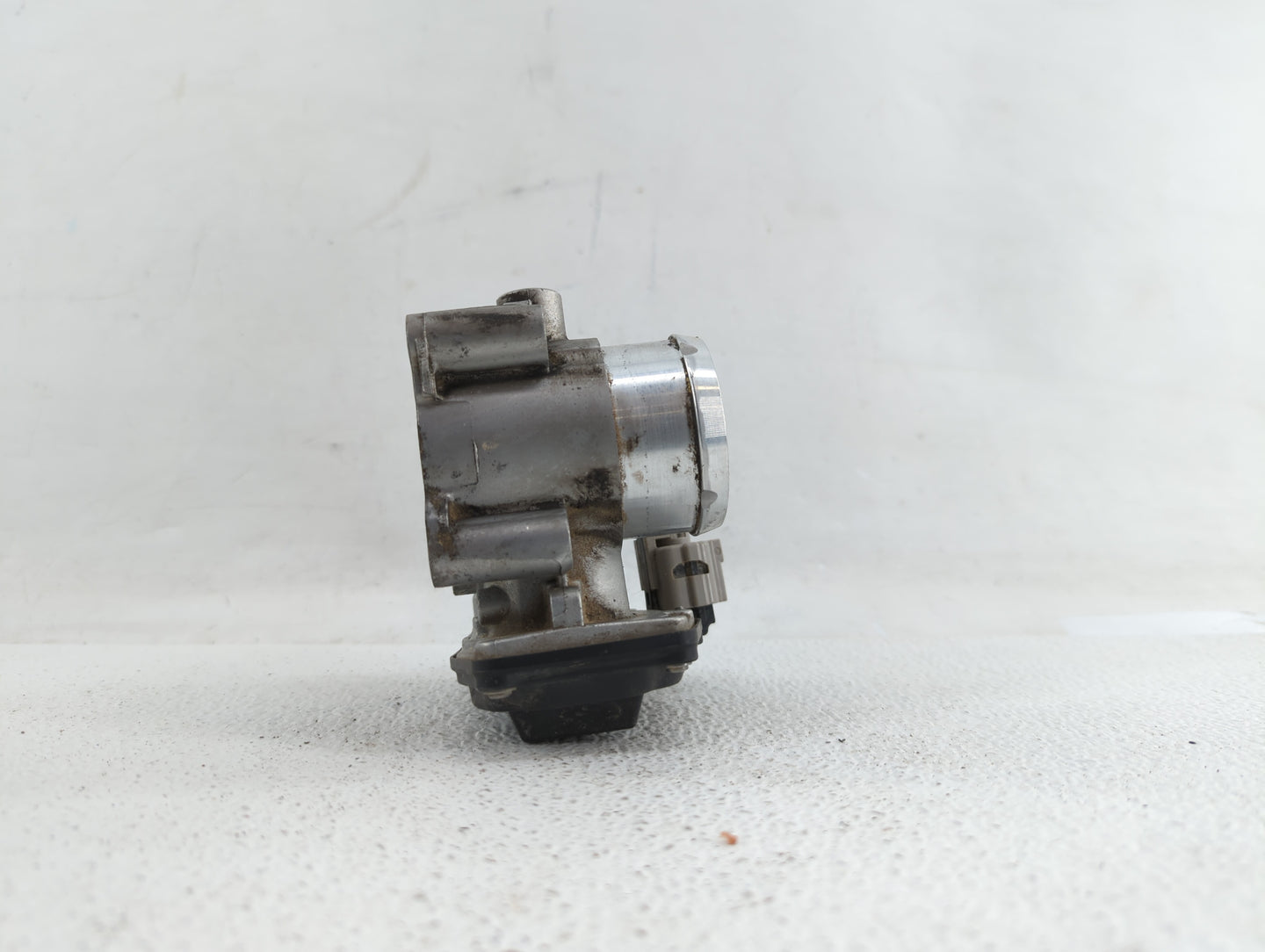 2014-2019 Ford Fusion Throttle Body P/N:DS7G-9F991-BB DS7G-9E991-BB, DS7G-9F991-CA Fits Fits 2014 2015 2016 2017 2018 2019 O